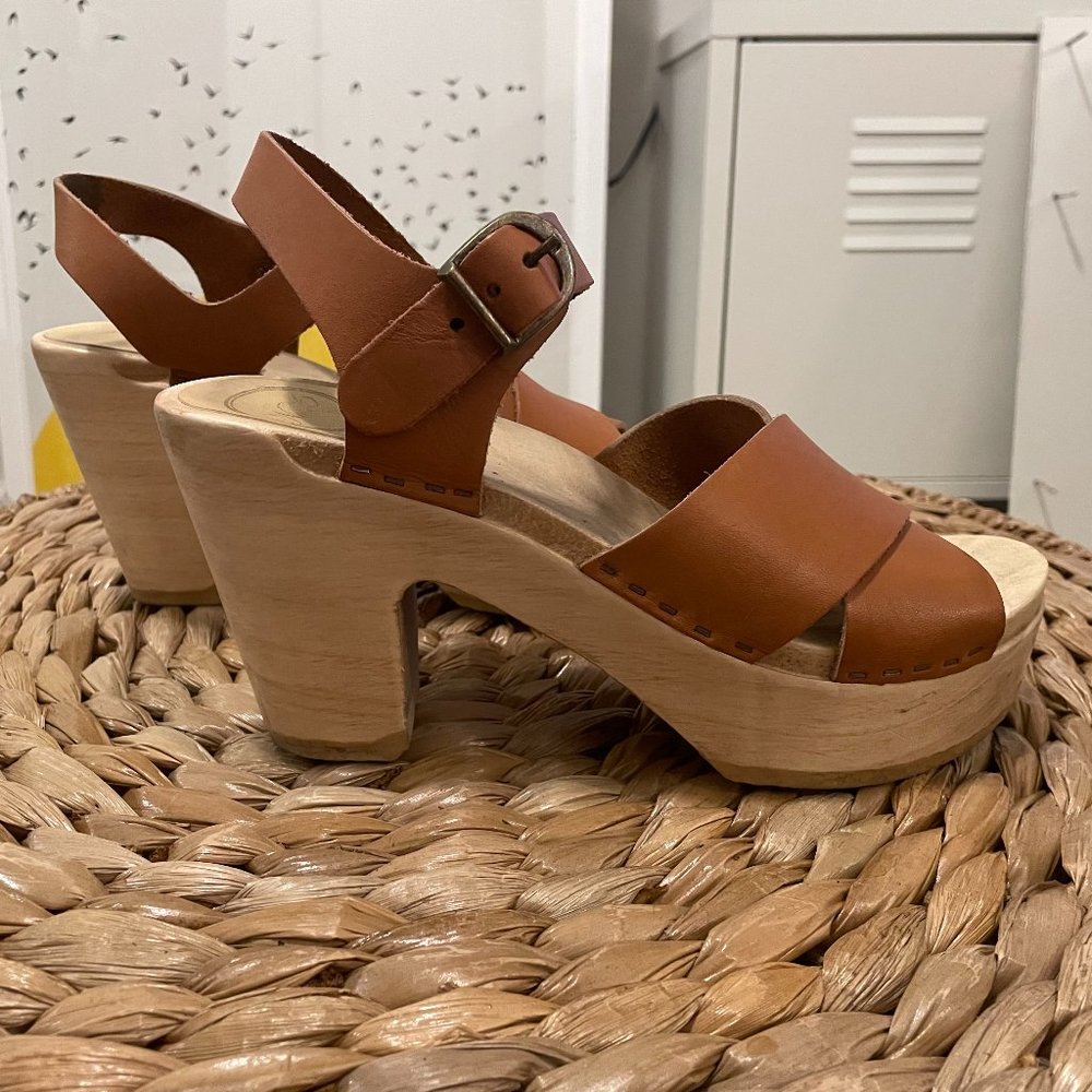 No. 6 Platform Clog Sandals